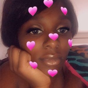 Meet your Posher, Shadasia